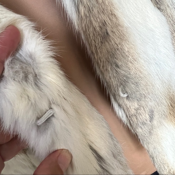 ADRIENNE LANDAU 100% Rabbit Fur Vest In Natural Brown L like new - Picture 14 of 16